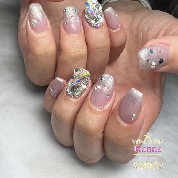 キラキラネイル