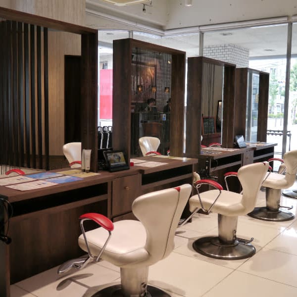 HAIR & MAKE EARTH 元住吉店