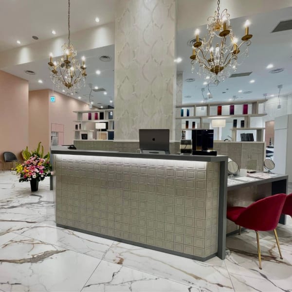 LaBless ザ北浜PLAZA《髪質改善/ヘッドスパ/オージュア/メンズ歓迎》