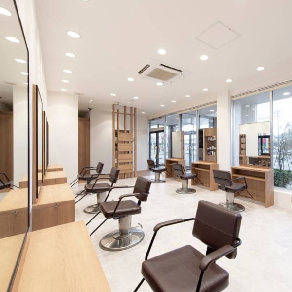 HAIR & MAKE EARTH 酒田店