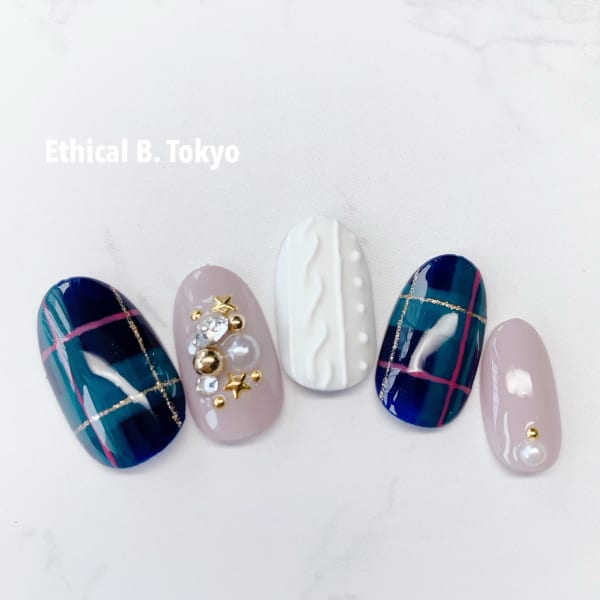 チェックネイル