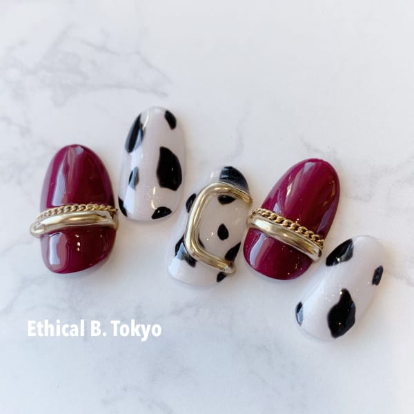 ダルメシアンネイル