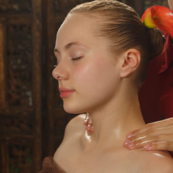 Exquisite Esthetic Relax Salon