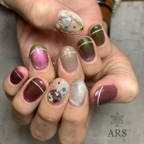くりぬきツリー|ARS Beauty Salon
