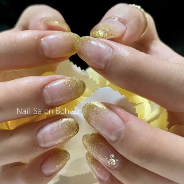 グラデーション＋アルファネイル|Nail Salon Bonheur