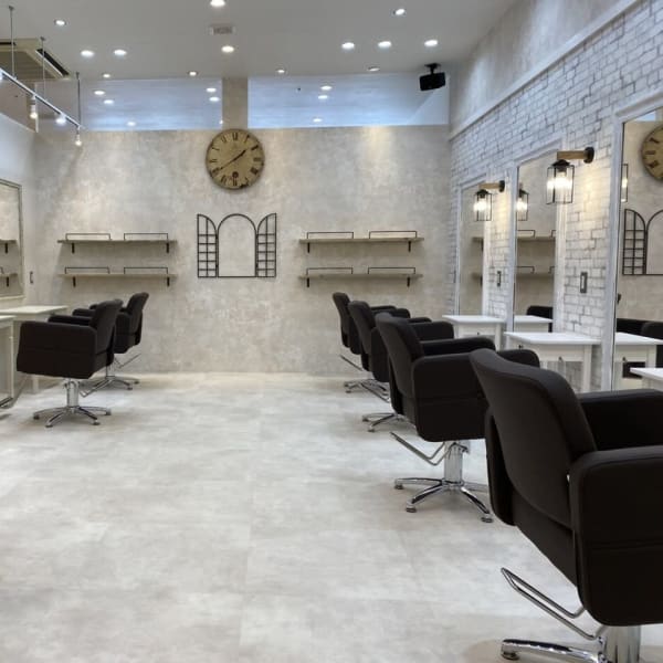 Agu hair venus 徳島ザ・ビッグ鴨島店