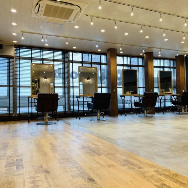 Agu hair etra 川西店