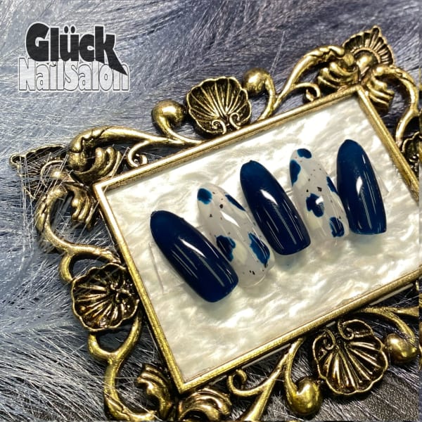 定額デザインネイルAセット¥7990→¥6500|グリュックネイル