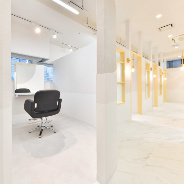 tocca hair&treatment 三宮ANNEX