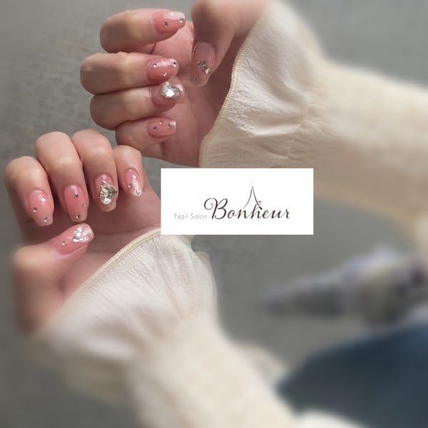 ワンホンハートネイル