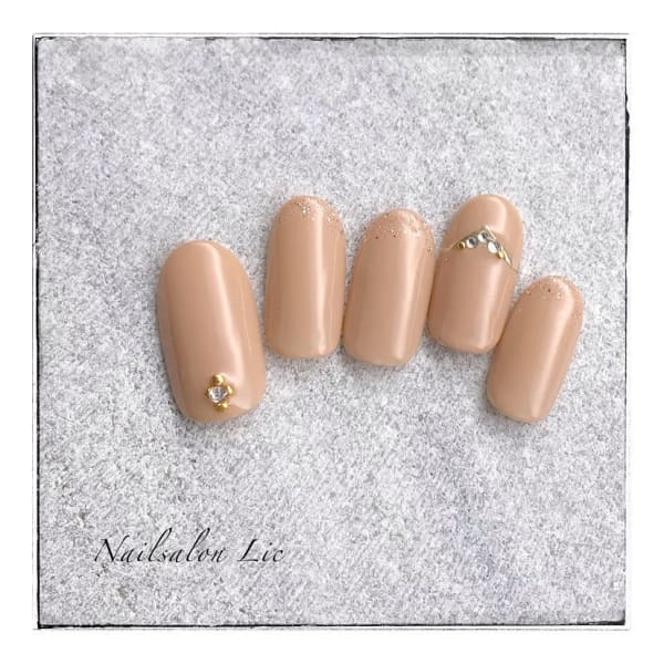 HANDジェルネイル|Nailsalon Lic