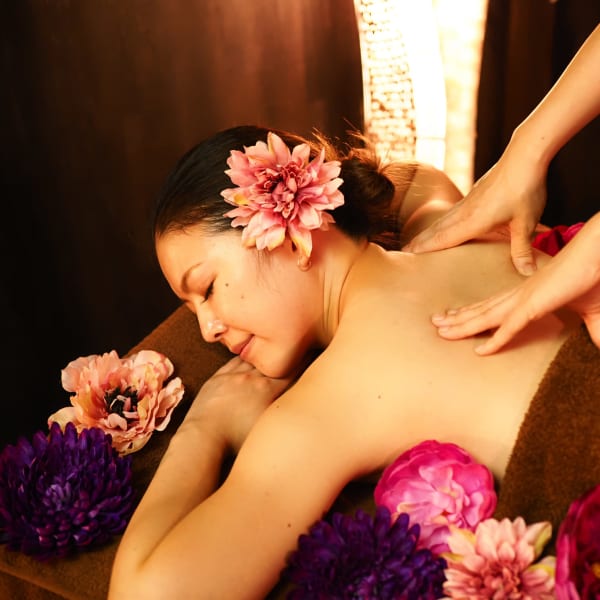 アロマリンパマッサージ＆ドライヘッドスパ PLATINUM AROMA 京橋店【プラチナムアロマ】