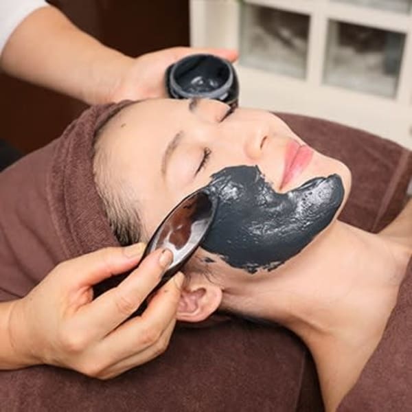 サロンナチュラルカラ－ズ本店