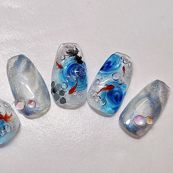 金魚バブルネイル