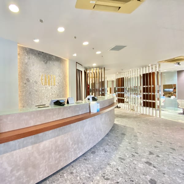 HAIR & MAKE EARTH 北小金店