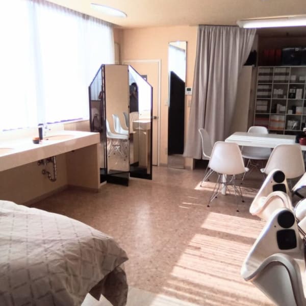 山野愛子どろんこ美容 クレスティサロン朝霧店