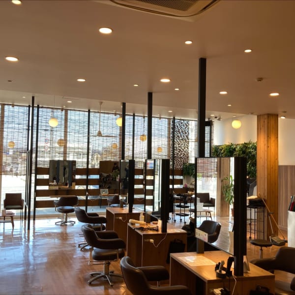SALONS HAIR 倉敷西阿知店