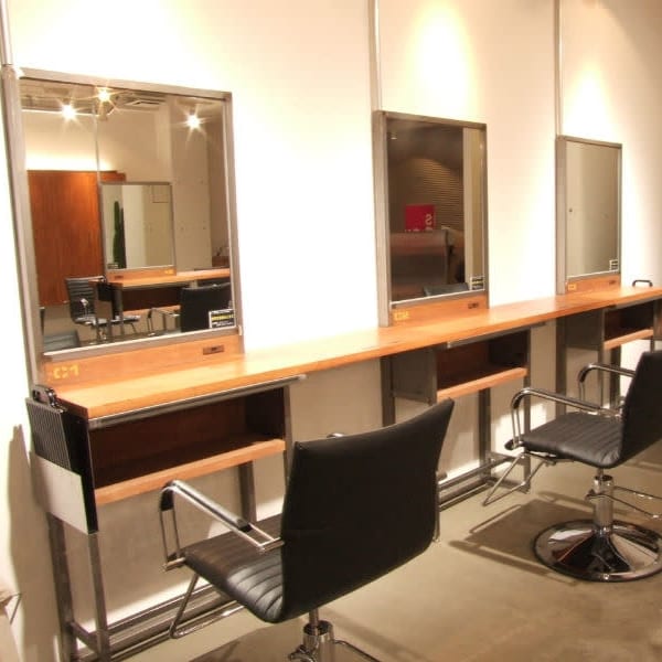 SALONS HAIR 府中店