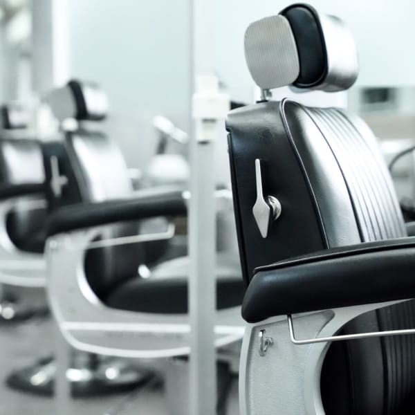 メンズサロン CHROM TOKYO the Barber ne/on 新宿店