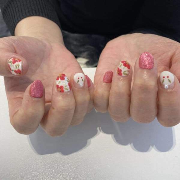 〈ジェル〉椿ネイル