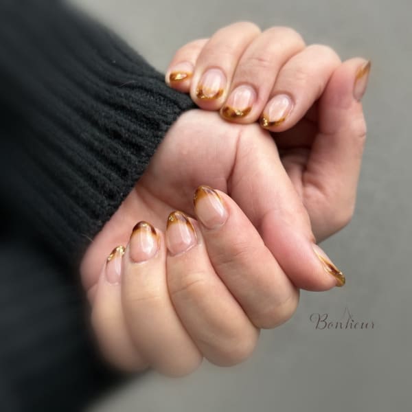 べっこうフレンチネイル