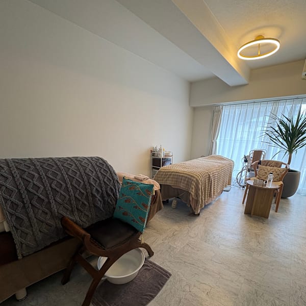 Healing salon NEW SAWASDEE