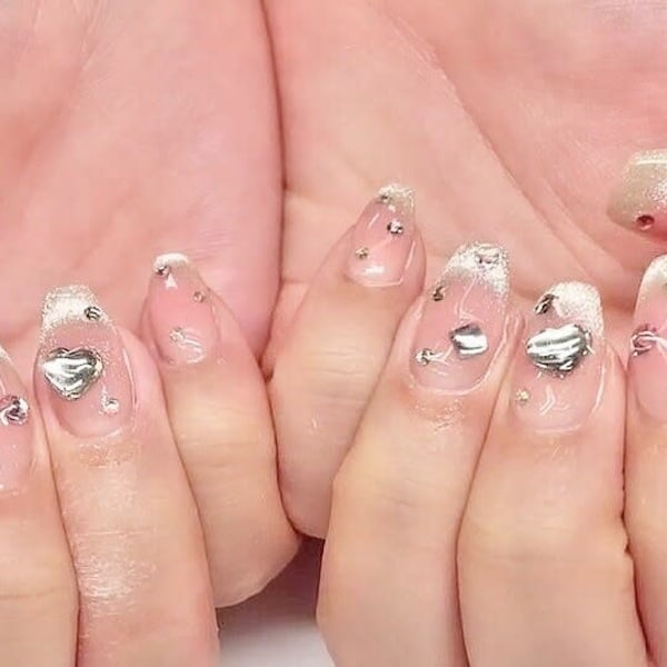 マグネットフレンチネイル