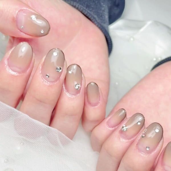 グレージュグラデネイル|ジェルネイル専門店 NICE NAIL 大阪梅田店