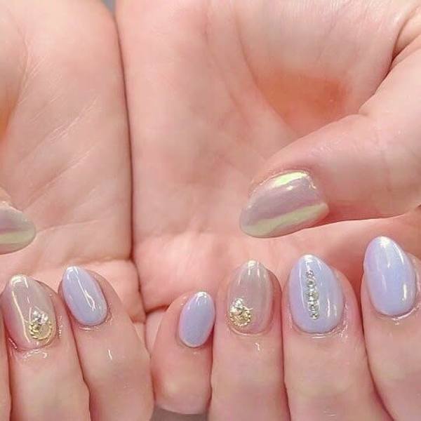 ちゅるんオーロラネイル