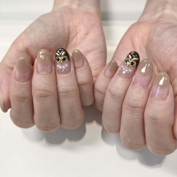 〈ジェル〉ふくろうネイル