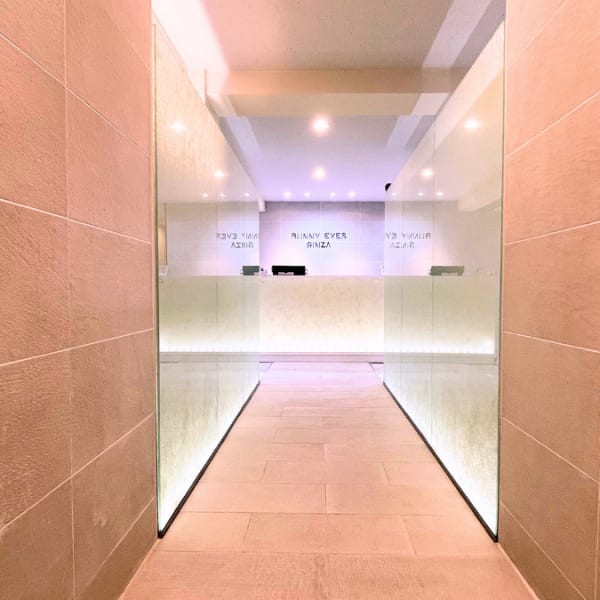 マツエク・アイブロウ専門店 BUNNY EYES GINZA