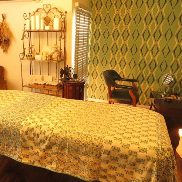 Alice by Dusche hair