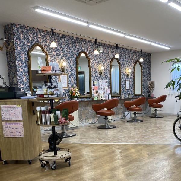 うららか美容院。