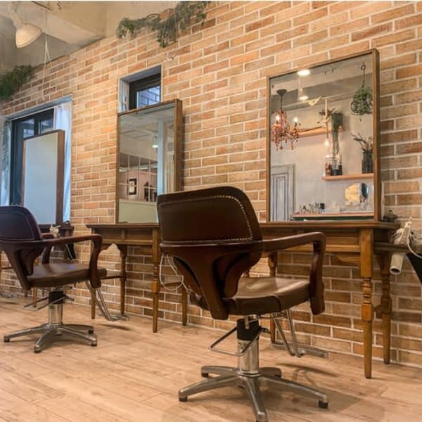 AZURE【アジュール】