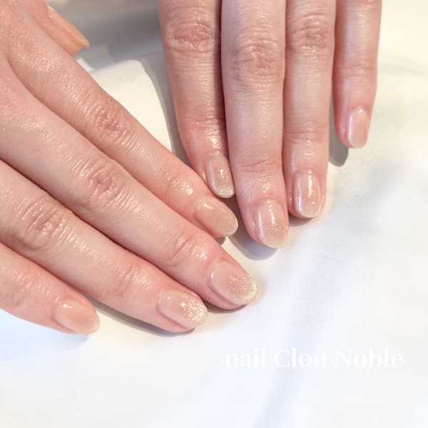 ちゅるんチークネイル