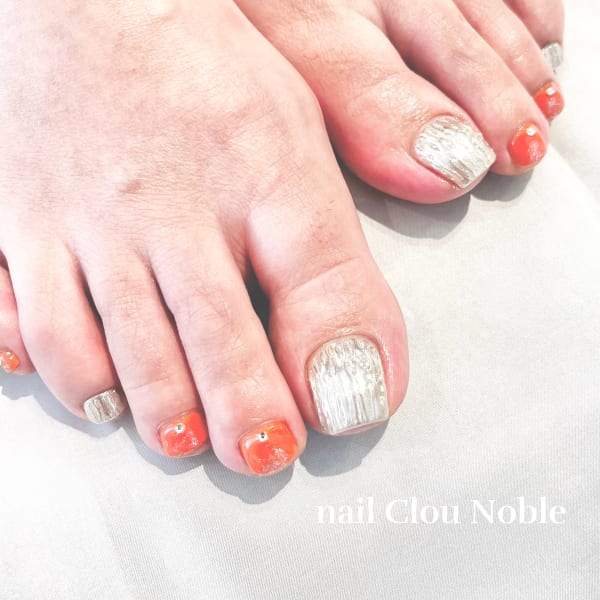 ニュアンスミラーネイル