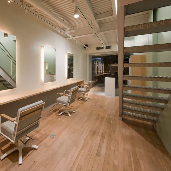 Color 【コロル】