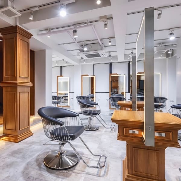 Lond un Maison. 原宿【ロンド アン メゾン】