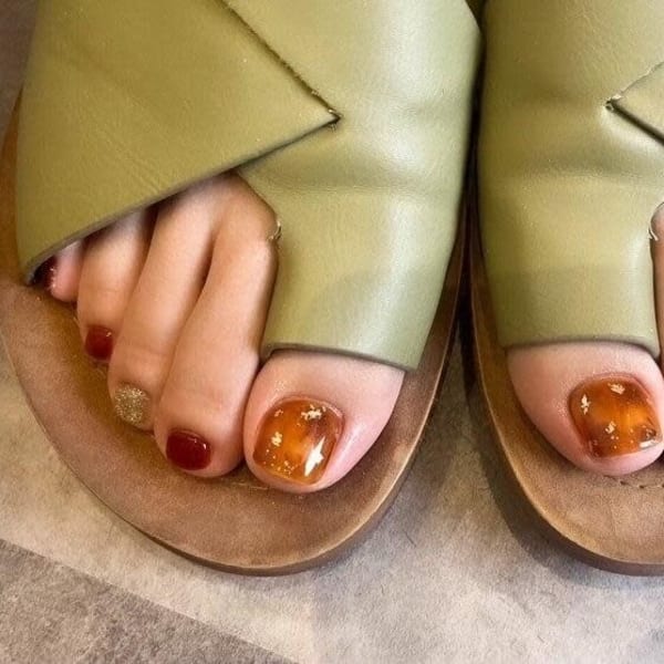  秋フットネイル