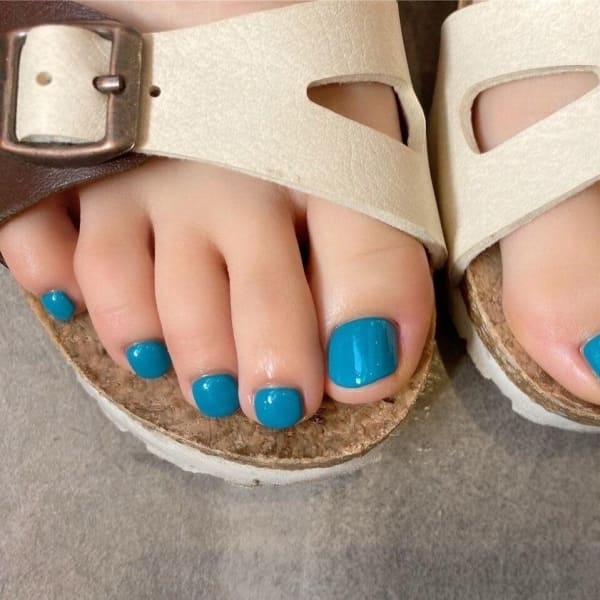 人気のフットワンカラー！