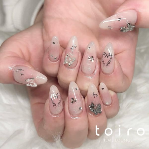流行りのY2K|toiro(といろ)/パラジェル登録サロン