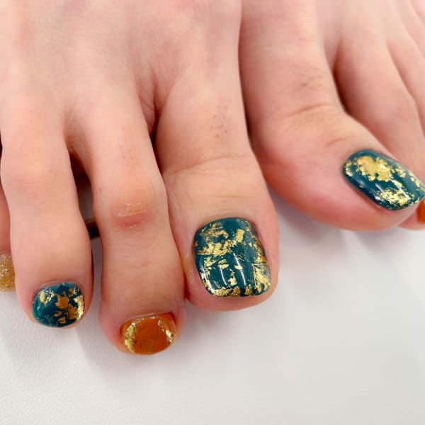 〈シェラック〉ひと足お先に秋カラー