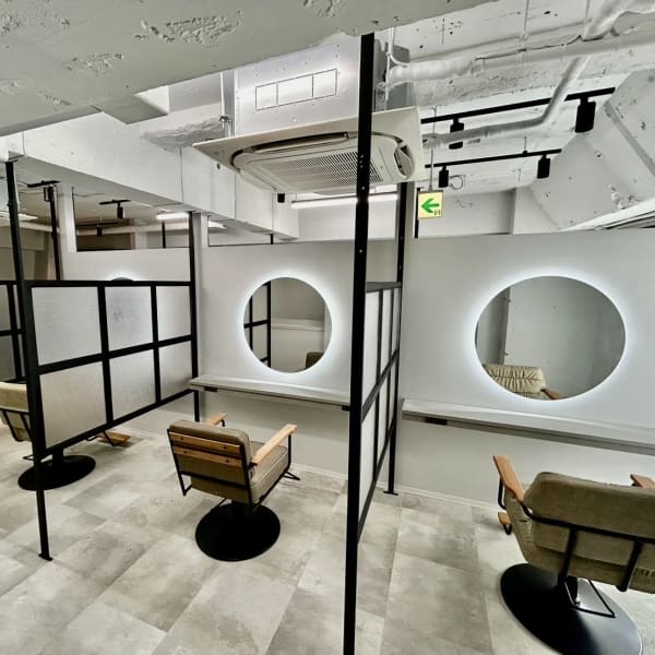 aroot 町田店 酸性縮毛矯正/髪質改善カラー