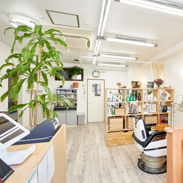 ヘアーサロンギンパリHIRO