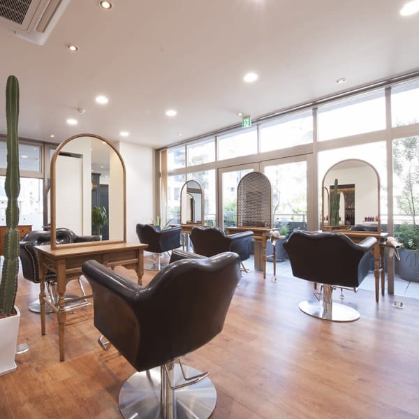 LUCIDO  STYLE  RUTTU