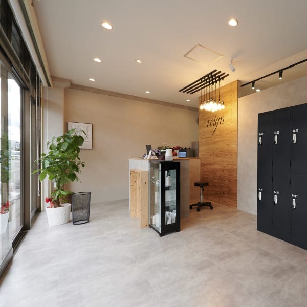 Agu hair reign 大和八木店