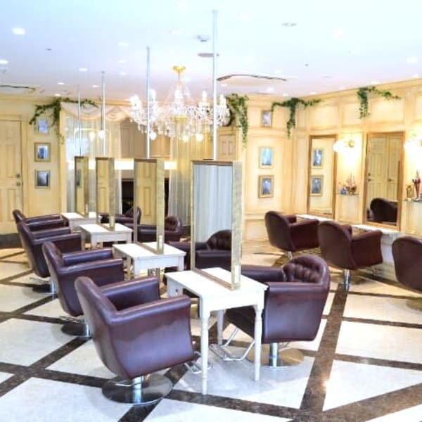 alia by artina 橋本店