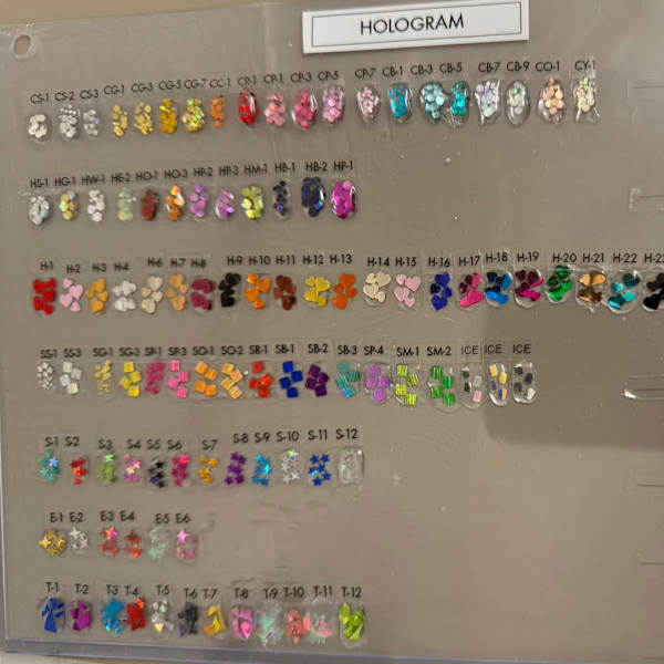 ホロ|ネイルサロンCalin