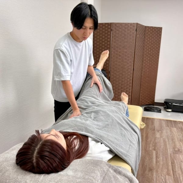ボディメイク整体サロン＜スフィーダ＞