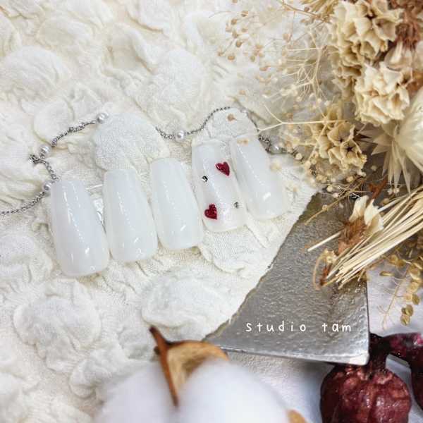 ホワイト×ハートネイル♪